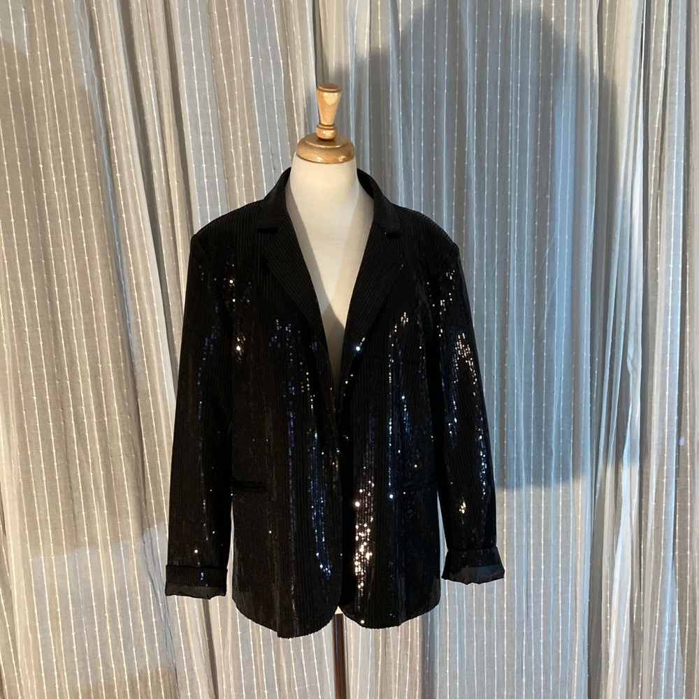 Sparkly sequin blazer